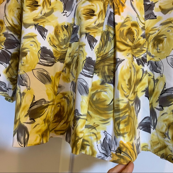 Appraisal White w/ Gold Roses Swing Jacket Size L - Picture 6 of 7